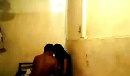 En el casting, la chica tiene que mostrar a la gente de Rusia lo que es y es un chico que golpea videos caseros maduras xxx sexy tanto el coño como el culo