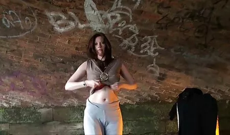 Linda chica se unió a sexo con veteranas casero su amigo y novio porque jugoso trío ffm