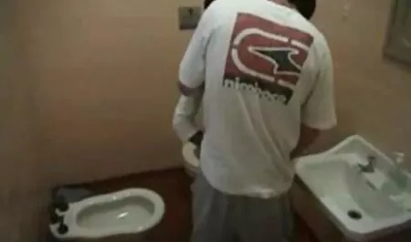 Sexo POV veteranas pornos caliente con un mulato caliente y abrasador con tetas naturales y afeitado apretado L.