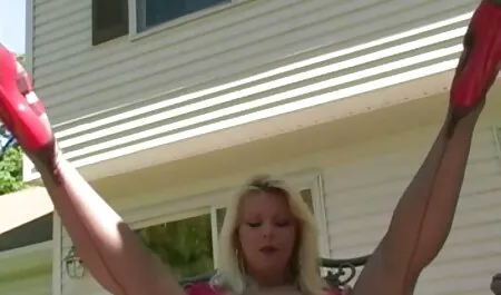 Loco MILF en bikini videos de sexo veteranas ama áspero sexo al aire libre