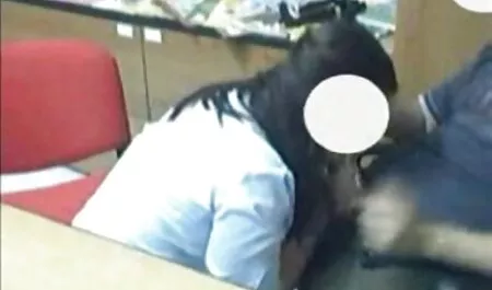 Los veteranasfollando jóvenes rusos lesbianas entienden los conceptos básicos de clítoris, orgasmo, lamiendo unos a otros coños