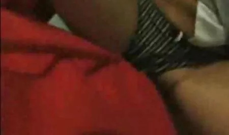 Sexy chicas universitarias girando sus culos veteranas xxx caseros en una fiesta salvaje