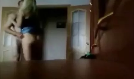 Milf en esclavitud folla con un hombre veteranas follando gratis joven, y tenía semen en su L.