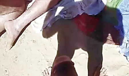 Regordete milf se masturba el coño con un juguete en anticipación de un joven amante y una videos de veteranas haciendo el amor cogida caliente