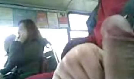 Leche tibia. Público masturbándose coño videos caseros maduras xxx en mesa de billar