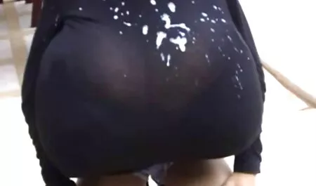 Una chica tiene el cuerpo ideal es xxxx veteranas el sueño de todos los hombres, pero solo un chico que estaba esperando saca el boleto de la suerte, vistiendo lencería sexy y revelando pechos, ella anhela follar con la gran salud de él