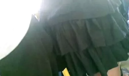Los chicos ayudaron a reorganizar los muebles, y un pollo, maduro se ver videos de mujeres maduras xxx dio cuenta de cómo miraban sus pechos, los trajo para el reloj de los chicos, ella tiene que darles en una cama grande, y saltar pollas con su